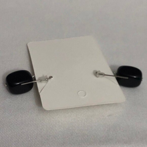 Black Square Pierced Dangle Earrings - Picture 5 of 7